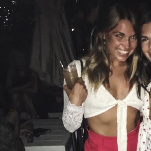 Lace Nasty Gal long sleeve Crop Top - Picture 6 of 6